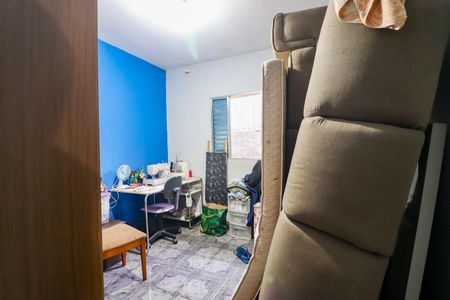 Casa à venda com 100m², 4 quartos e 2 vagasQuarto 2