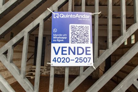 Casa à venda com 480m², 5 quartos e 2 vagasPlaca
