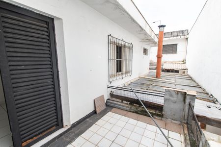 Casa à venda com 480m², 5 quartos e 2 vagasVaranda da suíte