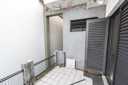 Casa à venda com 480m², 5 quartos e 2 vagasVaranda da suíte