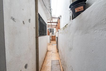 Casa à venda com 480m², 5 quartos e 2 vagasCorredor