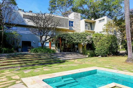 Casa à venda com 878m², 4 quartos e 8 vagasFoto 29