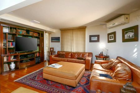 Casa à venda com 878m², 4 quartos e 8 vagasFoto 14