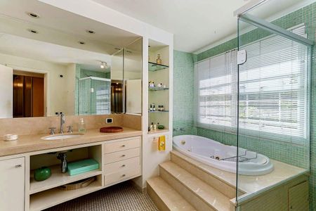 Casa à venda com 878m², 4 quartos e 8 vagasFoto 50