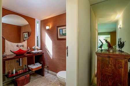 Casa à venda com 878m², 4 quartos e 8 vagasFoto 08