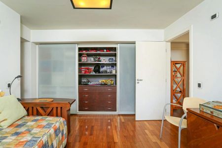 Casa à venda com 878m², 4 quartos e 8 vagasFoto 41