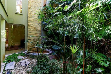 Casa à venda com 878m², 4 quartos e 8 vagasFoto 27