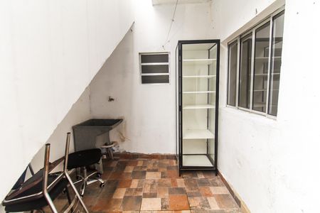Casa de condomínio para alugar com 52m², 1 quarto e sem vaga Casa de condomínio para alugar com 52m², 1 quarto e sem vagaÁrea de Serviço e quintal