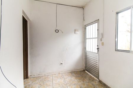 Casa de condomínio para alugar com 52m², 1 quarto e sem vaga Casa de condomínio para alugar com 52m², 1 quarto e sem vagaSala