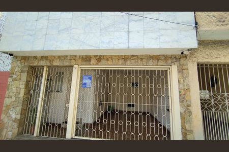 Casa à venda com 120m², 3 quartos e 1 vagaFachada