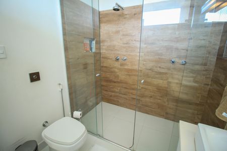 Casa à venda com 120m², 3 quartos e 1 vagaBanheiro da Suíte