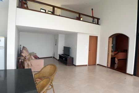 Casa de condomínio para alugar com 540m², 4 quartos e 4 vagas Casa de condomínio para alugar com 540m², 4 quartos e 4 vagasCozinha