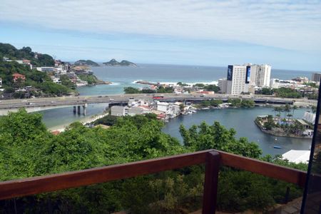 Casa de condomínio para alugar com 540m², 4 quartos e 4 vagas