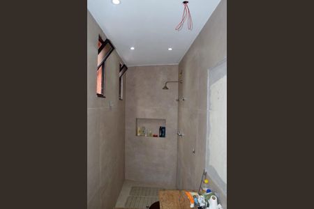 Casa de condomínio para alugar com 540m², 4 quartos e 4 vagas Casa de condomínio para alugar com 540m², 4 quartos e 4 vagasBanheiro