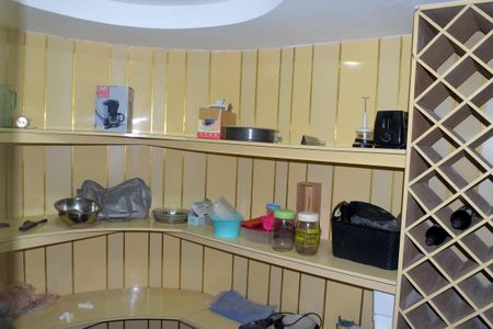 Casa de condomínio para alugar com 540m², 4 quartos e 4 vagas Casa de condomínio para alugar com 540m², 4 quartos e 4 vagasDespensa