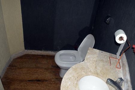 Casa de condomínio para alugar com 540m², 4 quartos e 4 vagas Casa de condomínio para alugar com 540m², 4 quartos e 4 vagasLavabo