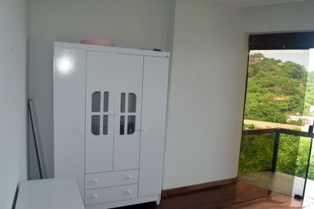 Casa de condomínio para alugar com 540m², 4 quartos e 4 vagas