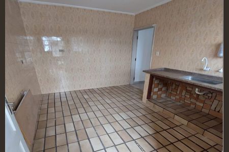 Casa à venda com 216m², 5 quartos e 3 vagas Casa à venda com 216m², 5 quartos e 3 vagasCozinha 2