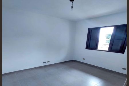 Casa à venda com 216m², 5 quartos e 3 vagas Casa à venda com 216m², 5 quartos e 3 vagasQuarto 4