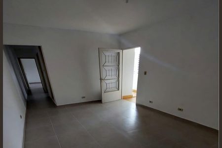 Casa à venda com 216m², 5 quartos e 3 vagas Casa à venda com 216m², 5 quartos e 3 vagasSala 2