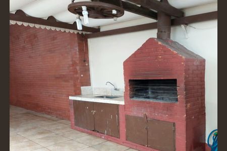 Casa à venda com 216m², 5 quartos e 3 vagas Casa à venda com 216m², 5 quartos e 3 vagasÁrea Externa