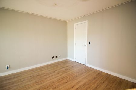 Casa de condomínio à venda com 167m², 3 quartos e 2 vagas Casa de condomínio à venda com 167m², 3 quartos e 2 vagasSuíte 1