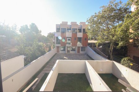 Casa de condomínio à venda com 167m², 3 quartos e 2 vagas Casa de condomínio à venda com 167m², 3 quartos e 2 vagasVista da Suíte 2