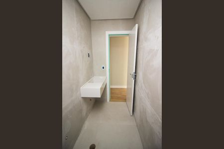 Casa de condomínio à venda com 167m², 3 quartos e 2 vagas Casa de condomínio à venda com 167m², 3 quartos e 2 vagasBanheiro da Suíte 2