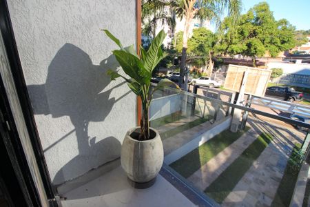 Casa de condomínio à venda com 167m², 3 quartos e 2 vagas Casa de condomínio à venda com 167m², 3 quartos e 2 vagasSacada da Suíte 1