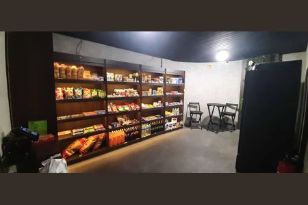 Apartamento à venda com 49m², 2 quartos e 1 vagaMini Mercado