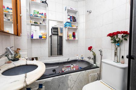 Apartamento à venda com 42m², 1 quarto e sem vagaBanheiro