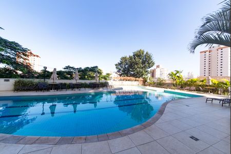 Apartamento à venda com 115m², 3 quartos e 2 vagas Apartamento à venda com 115m², 3 quartos e 2 vagasPiscina