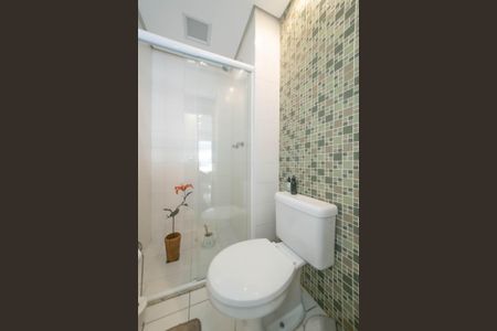 Apartamento à venda com 115m², 3 quartos e 2 vagas Apartamento à venda com 115m², 3 quartos e 2 vagasLavabo