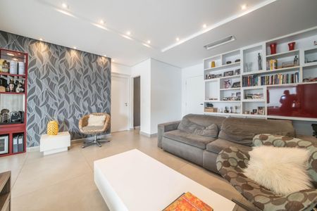 Apartamento à venda com 115m², 3 quartos e 2 vagas Apartamento à venda com 115m², 3 quartos e 2 vagasSala