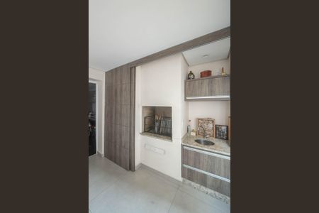 Apartamento à venda com 115m², 3 quartos e 2 vagas Apartamento à venda com 115m², 3 quartos e 2 vagasVaranda - Churrasqueira