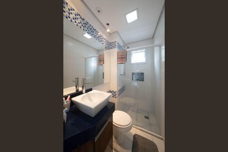 Apartamento à venda com 115m², 3 quartos e 2 vagas Apartamento à venda com 115m², 3 quartos e 2 vagasBanheiro da Suíte 1