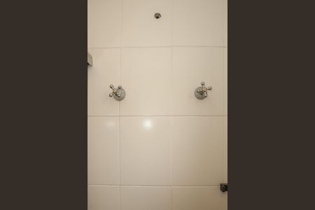 Apartamento à venda com 133m², 3 quartos e 3 vagasBanheiro da Suíte 2