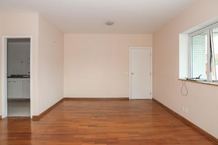 Apartamento à venda com 133m², 3 quartos e 3 vagasSala