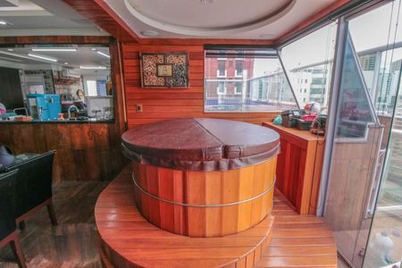 Apartamento à venda com 133m², 3 quartos e 3 vagasSpa