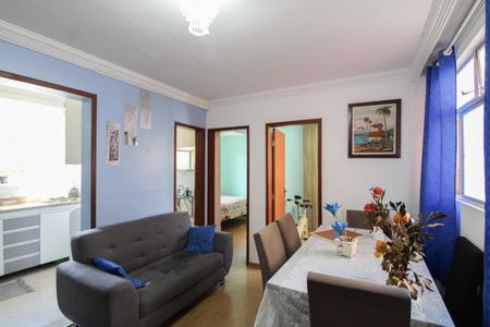 Apartamento à venda com 47m², 2 quartos e 1 vaga Apartamento à venda com 47m², 2 quartos e 1 vagaSala
