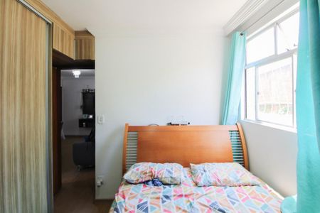 Apartamento à venda com 47m², 2 quartos e 1 vaga Apartamento à venda com 47m², 2 quartos e 1 vagaQuarto 1