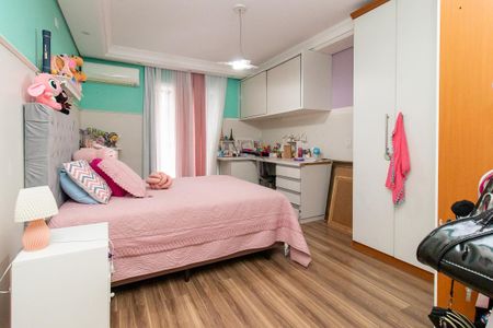 Casa para alugar com 295m², 3 quartos e 3 vagas Casa para alugar com 295m², 3 quartos e 3 vagasQuarto