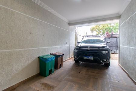Casa para alugar com 295m², 3 quartos e 3 vagas Casa para alugar com 295m², 3 quartos e 3 vagasGaragem