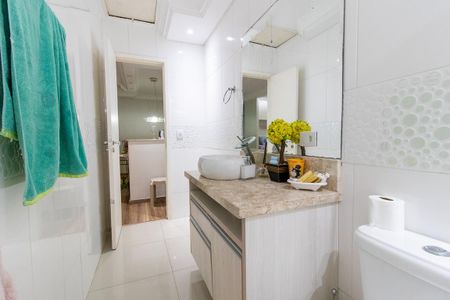 Casa para alugar com 295m², 3 quartos e 3 vagas Casa para alugar com 295m², 3 quartos e 3 vagasBanheiro Social