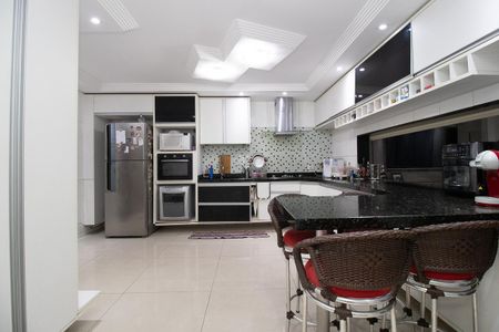 Casa para alugar com 295m², 3 quartos e 3 vagas Casa para alugar com 295m², 3 quartos e 3 vagasCozinha - Armários