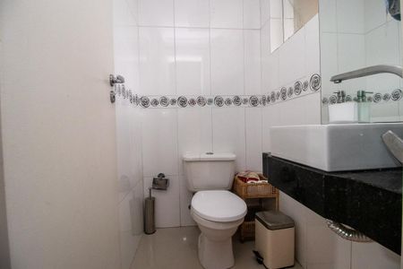 Casa para alugar com 295m², 3 quartos e 3 vagas Casa para alugar com 295m², 3 quartos e 3 vagasBanheiro de serviço