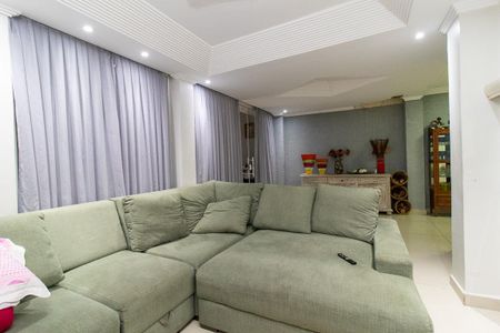 Casa para alugar com 295m², 3 quartos e 3 vagas Casa para alugar com 295m², 3 quartos e 3 vagasSala de TV