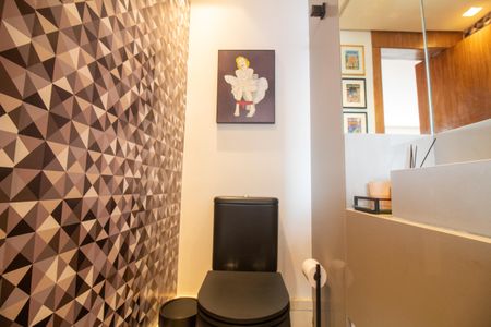 Apartamento à venda com 131m², 2 quartos e 3 vagasLavabo