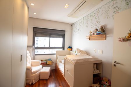 Apartamento à venda com 131m², 2 quartos e 3 vagasSuíte 1