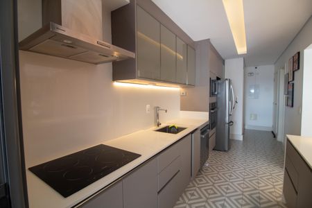 Apartamento à venda com 131m², 2 quartos e 3 vagasCozinha